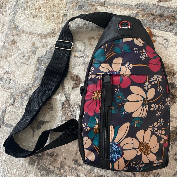 New Floral Colorblock Backpack Crossbody Shoulder Sling Bag NWT - Picture 8 of 16
